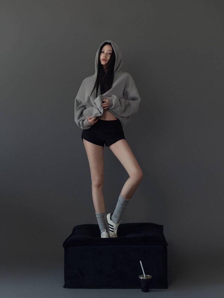 Ethnic Fashion Studio - Gri Ruh Hali Portre Temalı Fotoğrafçılık