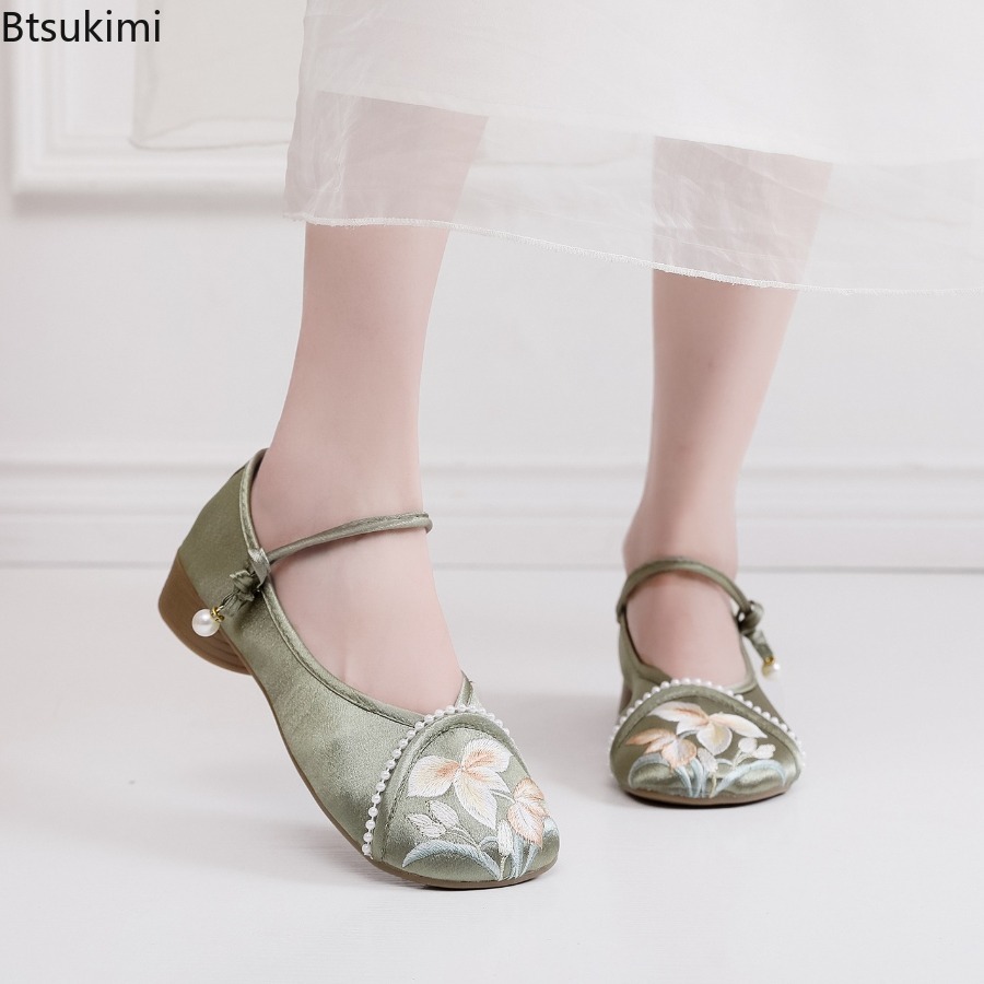 Ethnic Fashion - Moda Işlemeli Çin Tarzı Düşük Topuklu